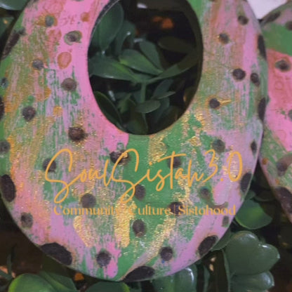 Pinky Green Earth Earrings